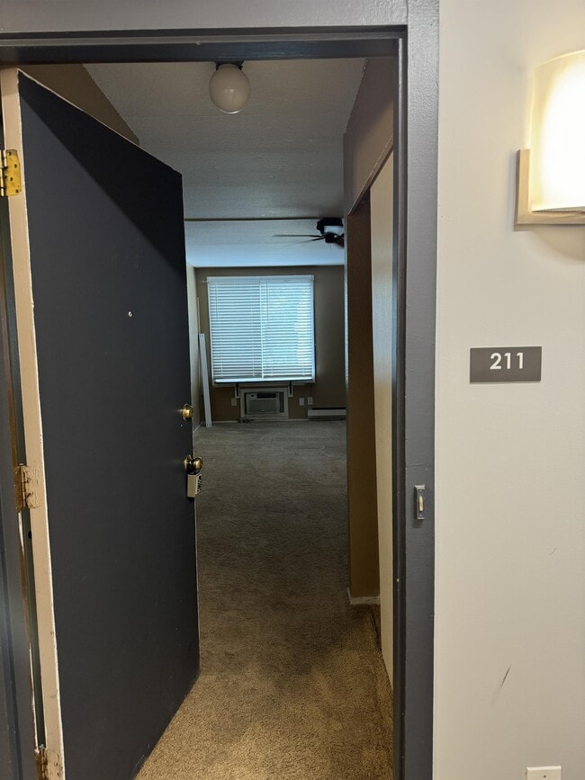 Building Photo - 350 E 700 S
