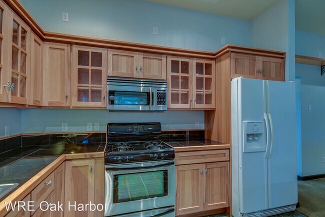 Foto del edificio - 1 br, 1 bath House - 86 Vine St.