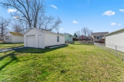 1553 Bancroft Ave Youngstown, OH 44514 – photo 3