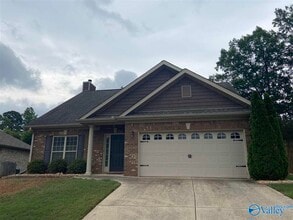 Building Photo - 105 Riparian Ct