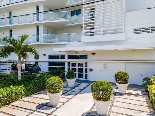 Building Photo - O Residences