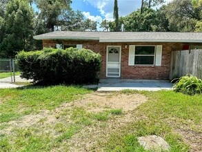 Building Photo - 39346 Rusbe Dr
