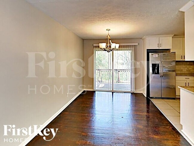 Foto del edificio - 2496 Shiloh Dr