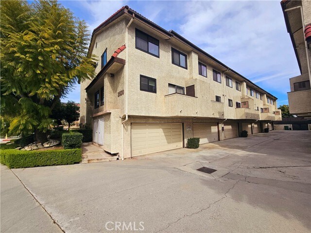 Building Photo - 2500 S Fremont Ave