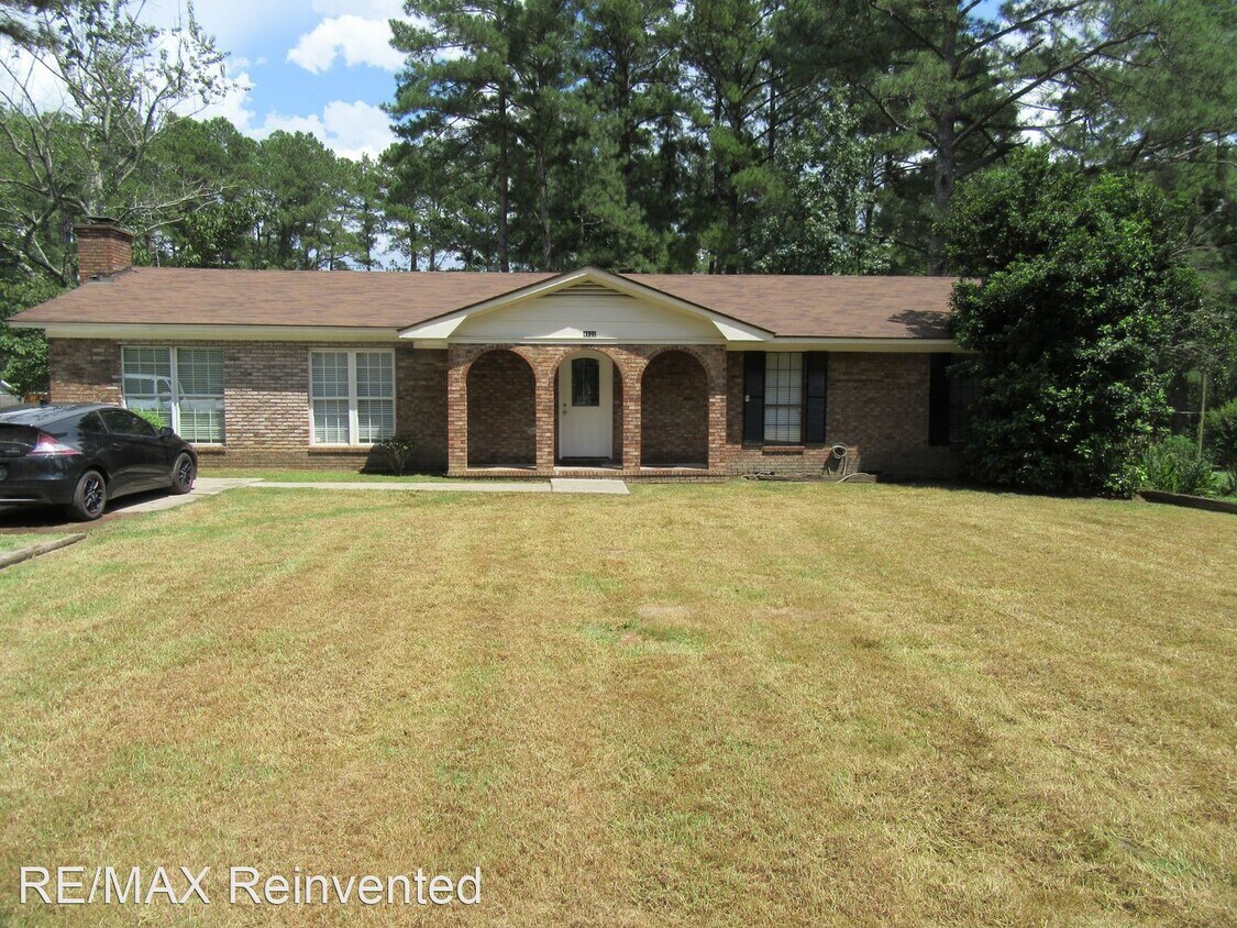 Primary Photo - 3 br, 2 bath House - 4128 Powell Mill Road