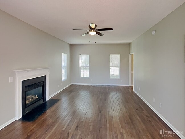 Building Photo - 1017 Woodland Pointe Dr