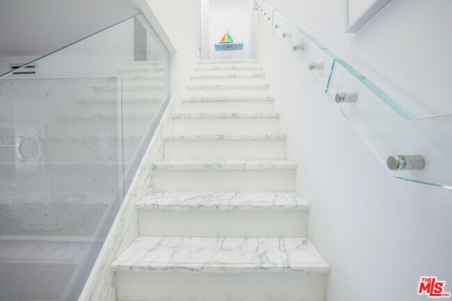 Foto del edificio - 21330 E Pacific Coast Hwy