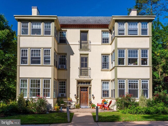 Foto del edificio - 605 W Miner St