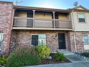 Building Photo - 4196 Savannah Ln