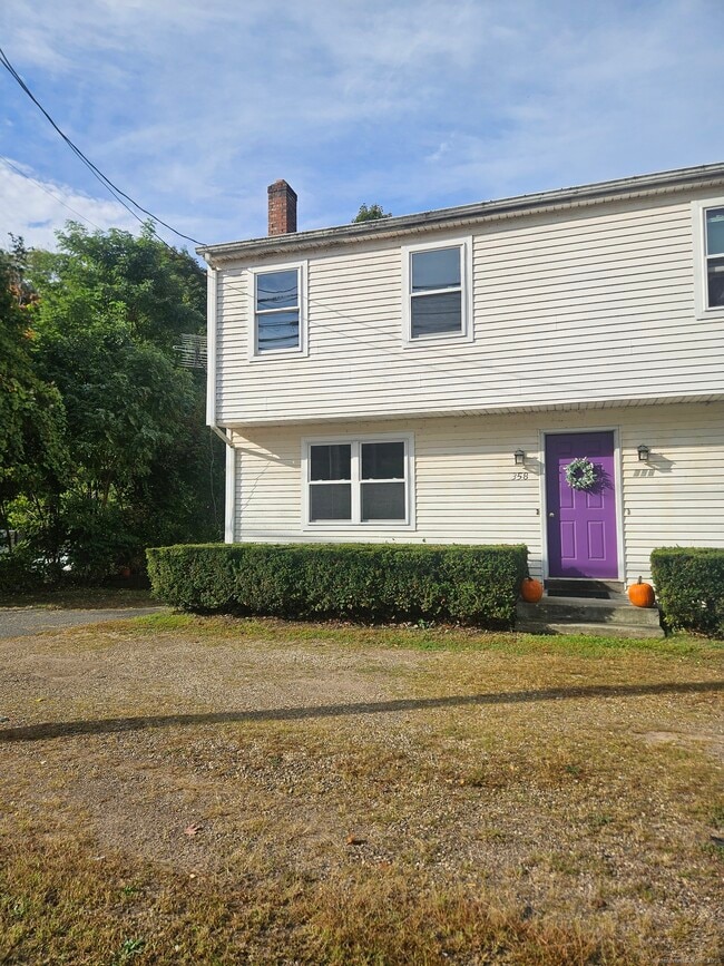 Building Photo - 356 Adams St