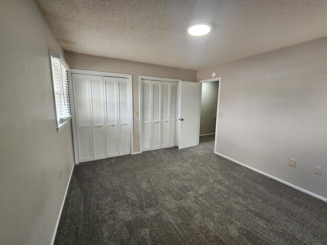 Foto del edificio - 116 New Prospect Church Rd
