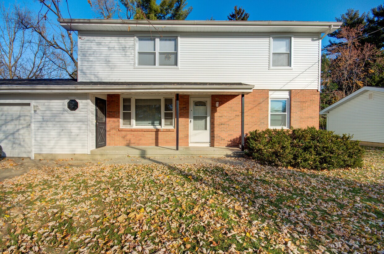 Foto principal - 404 W Washington St