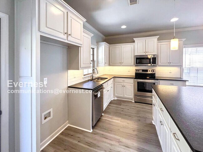 Foto del edificio - 1309 N Jeff Davis Ave