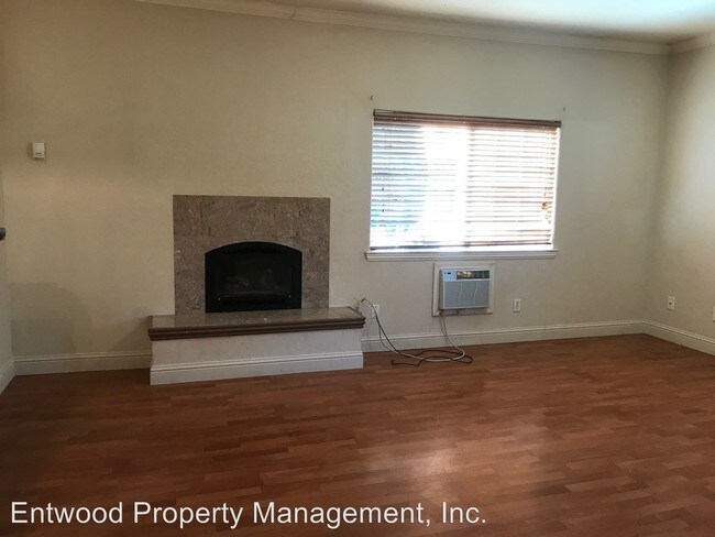 Building Photo - 2 br, 1 bath House - 9420 Goodspeed