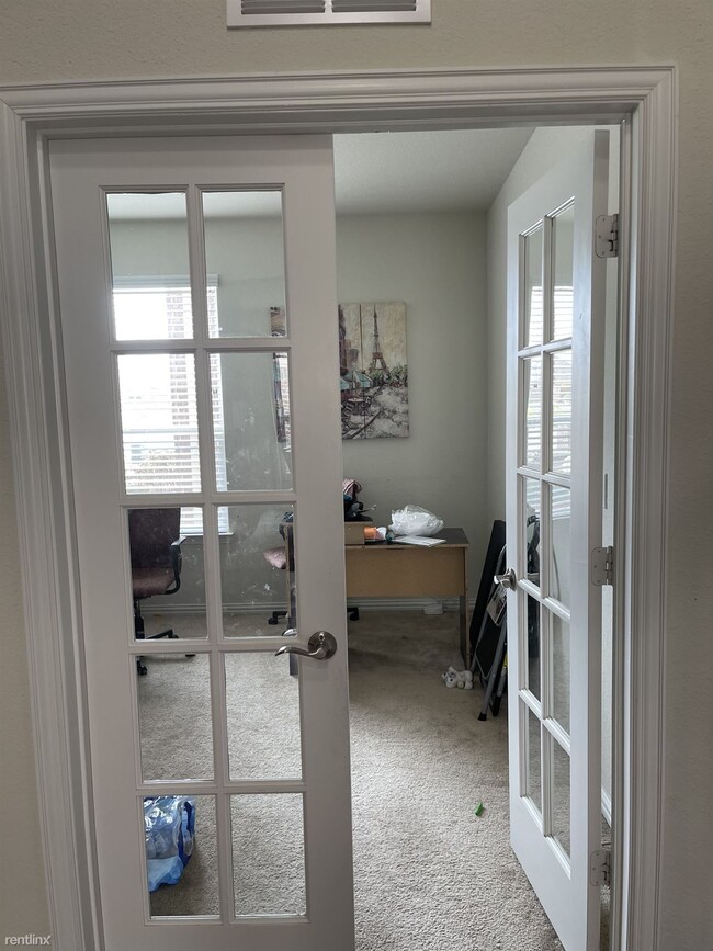 Foto del edificio - 4 br, 3 bath House - 2308 Stratford Court