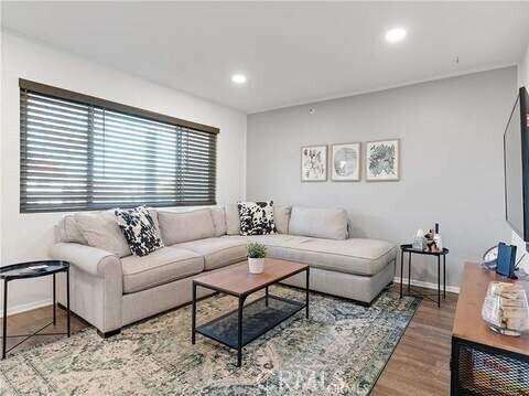 Foto del edificio - 14405 Cerise Ave