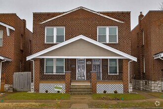 Building Photo - 5933 Southwest Ave