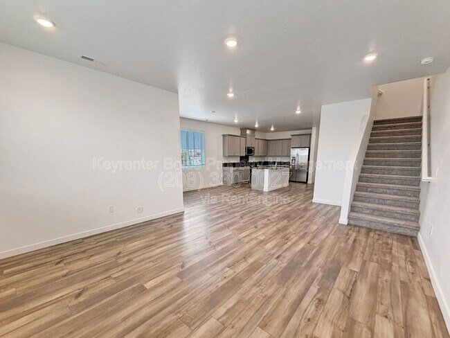 Foto del edificio - 4100 W Cirrus Ln