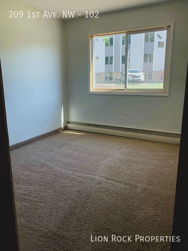 Foto del edificio - Your Dream 2-Bedroom Apartment for $1,299/...