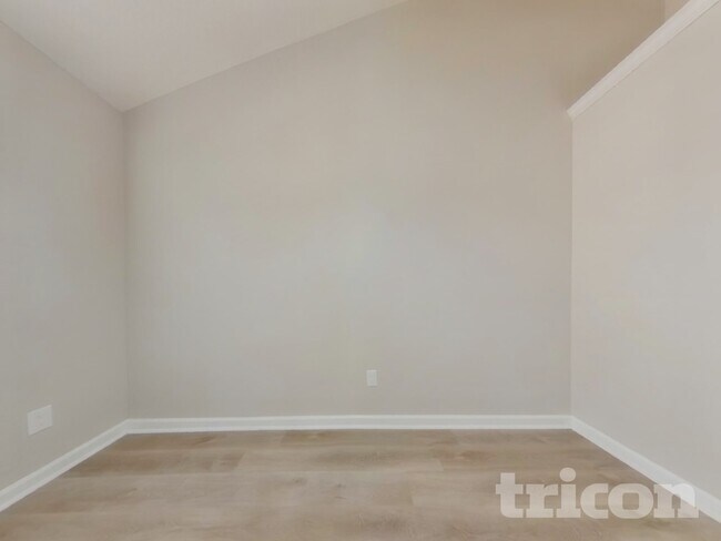 Foto del edificio - 3547 Lehigh Way