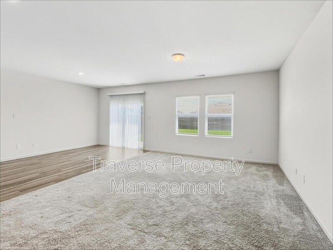 Building Photo - 1713 Escondido Dr