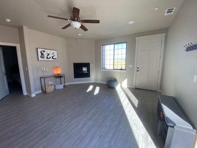 Building Photo - 1184 Montevideo Ci