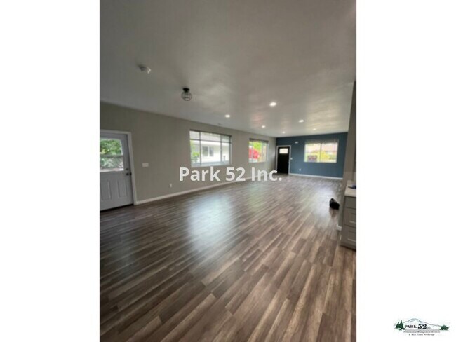 Foto del edificio - 5102 N 9th St