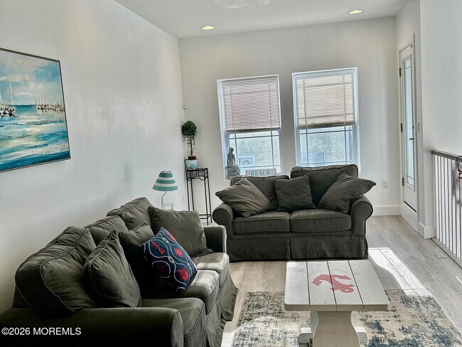 Foto del edificio - 304C Barnegat Ave