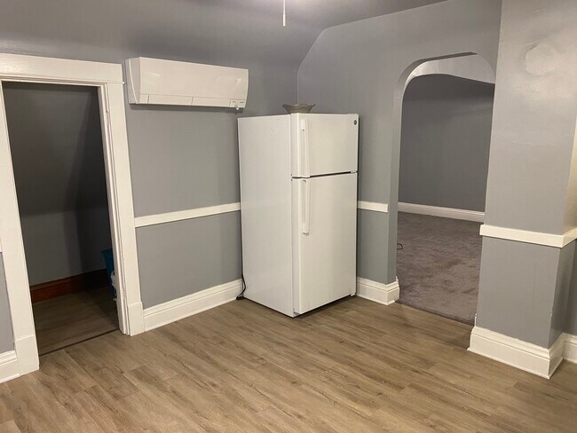 Kitchen - 440 E 158th St