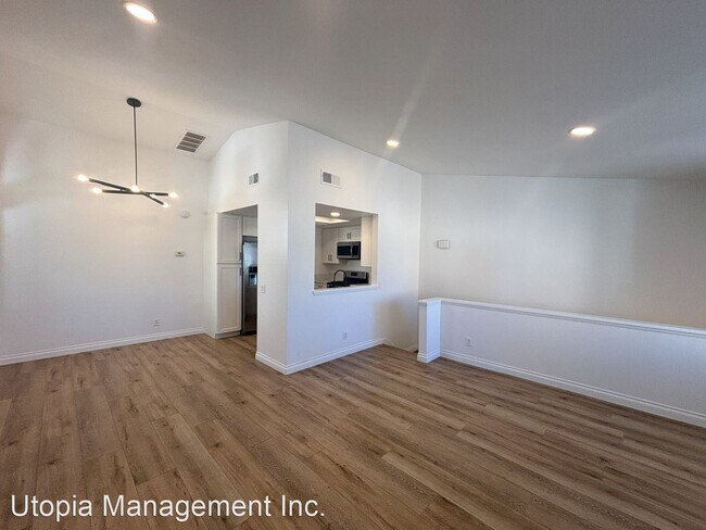 Building Photo - 3 br, 2 bath House - 733 Vista Grande Way ...