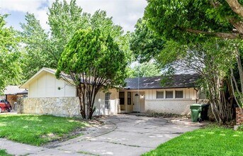 Building Photo - 1505 McDonald Dr