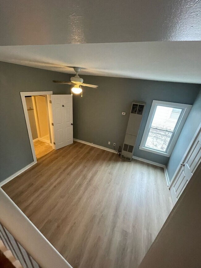 Foto del edificio - 111 River St