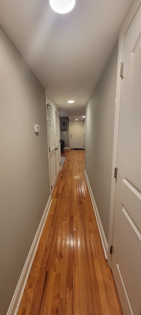 Building Photo - 3313 S Calumet Ave