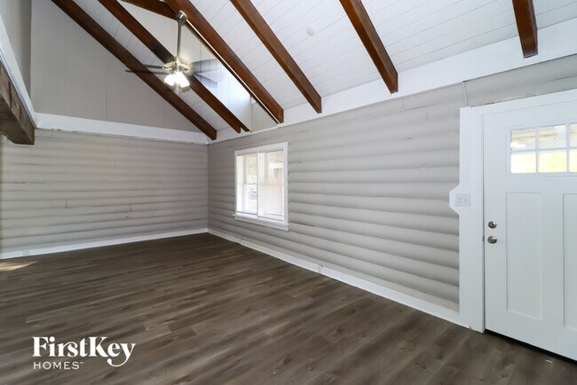 Foto del edificio - 2683 Cotton Ridge Dr