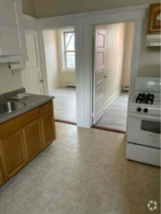 Building Photo - 312 Bellevue Ave