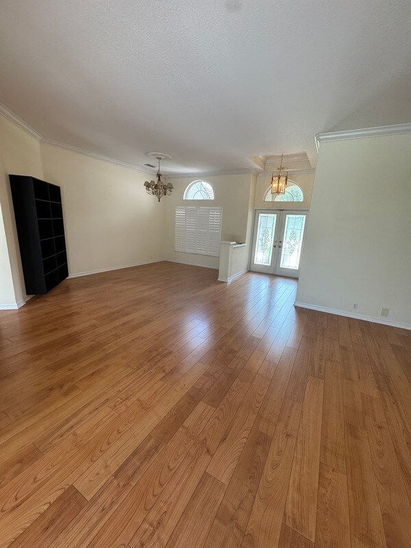 Foto del edificio - 10084 Cherry Hills Ave Cir