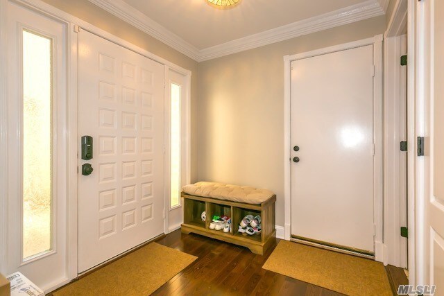 Foto del edificio - 106 Chestnut Ln