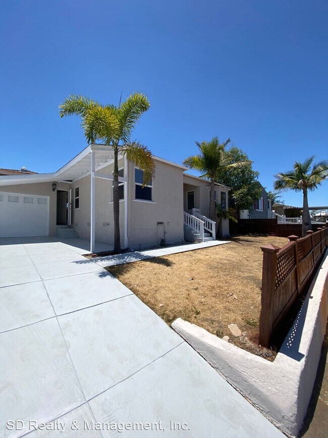 Building Photo - 5 br, 2 bath House - 6095 ADELAIDE AVENUE