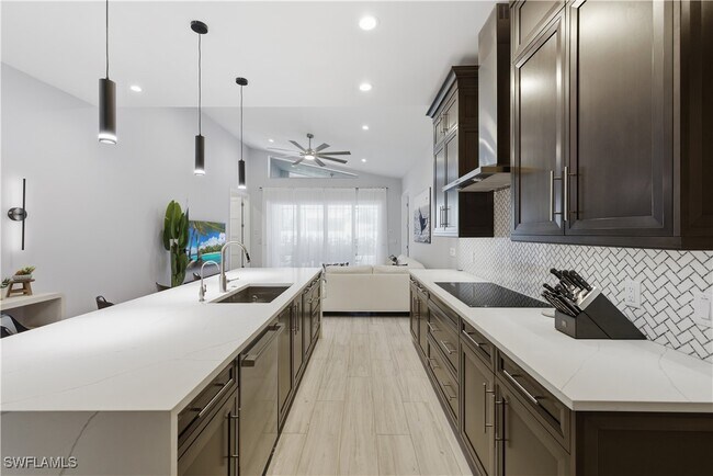 Foto del edificio - 711 91st Ave N