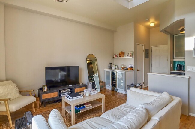 Foto del edificio - 101 Willow Ave