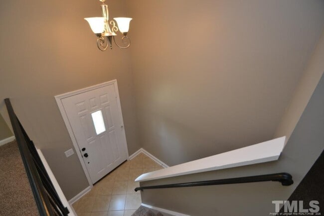 Building Photo - 7801 Fairmont Ct
