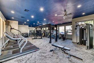 Building Photo - Oxford Apartments