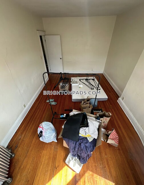 19 Mt Hood Rd Unit 5, Boston, MA 02135 Room for Rent in Boston, MA