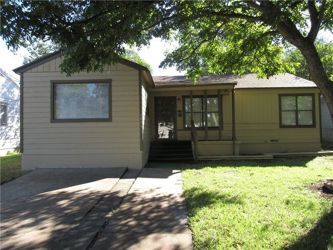 Building Photo - 4401 Odessa Ave