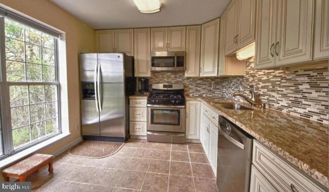 Building Photo - 9296 Cardinal Forest Ln