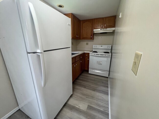 Foto del edificio - 803 Center St