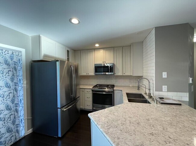 Foto del edificio - 703 Cricket Ln