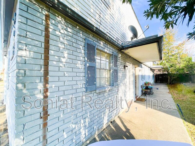 Primary Photo - 3609 Golden Drive