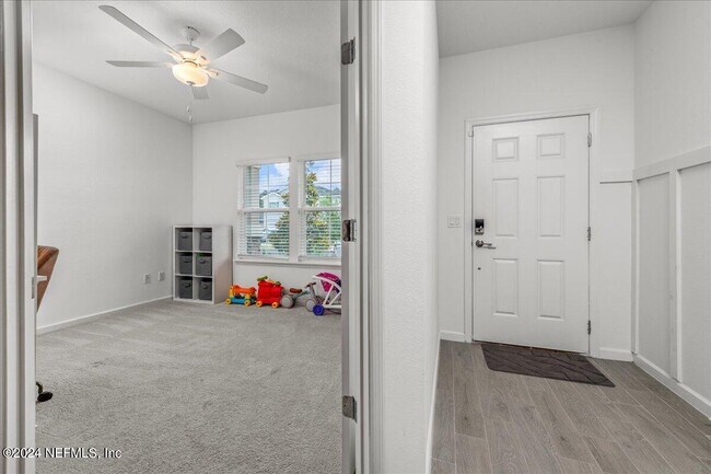 Building Photo - 3081 Crossfield Dr