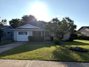 Building Photo - 7842 Overridge Dr